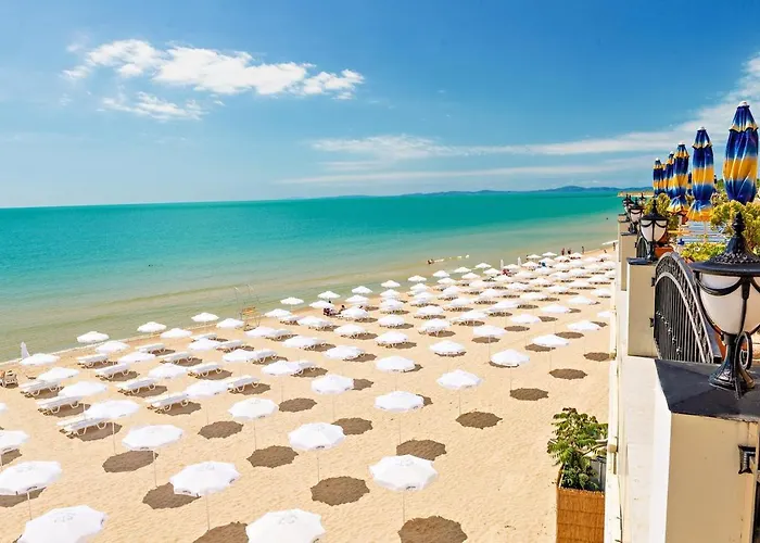 Lejlighed Paradiso, Nessebar, First Line From The Sea